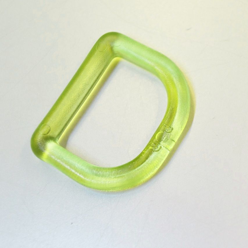 Rucksackschnalle, D-Ring und Karabiner - halbtransparent